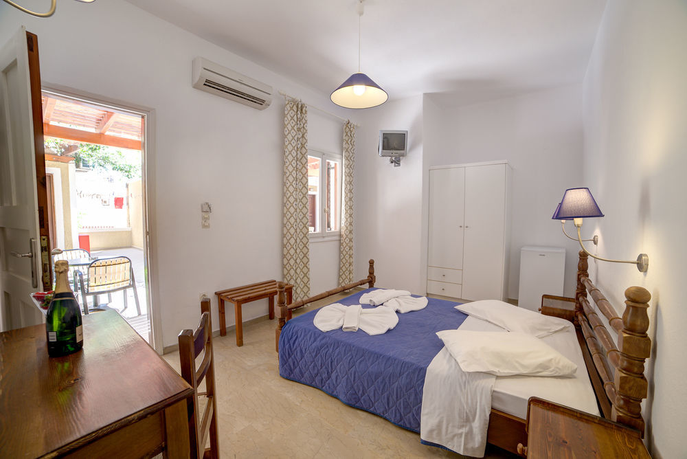 Nostos Beach (Adults Only) Kamari  Ngoại thất bức ảnh